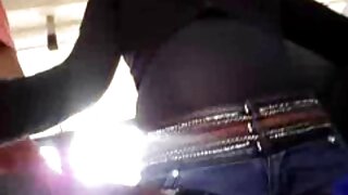 Туранхай брюнеткатай байгалийн хөхтэй хараацайнууд булэг видео (Лизз Тайлер) - 2022-04-30 00:19:21