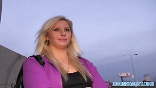 Хамгийн том хөшөөний видео (Аманда Блэк) - 2022-03-14 02:43:12